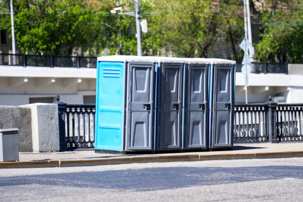 Best Sanitation services for porta potties  in Hollandale, MS